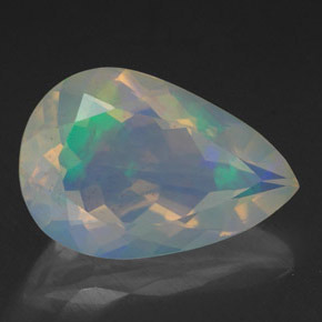 2,80 ctw natürlicher mehrfarbiger Opal, Birnenform, Transparent