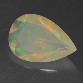 1,43 ctw natürlicher mehrfarbiger Opal, Birnenform, Transparent