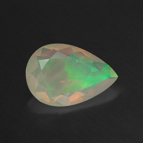 1,01 ctw natürlicher mehrfarbiger Opal, Birnenform, Transparent