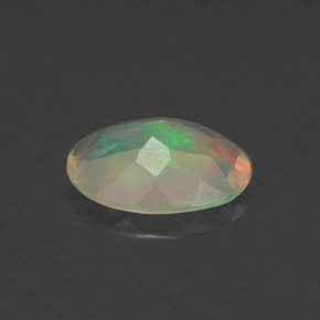 0,48 ctw natürlicher mehrfarbiger Opal, Transparent, Transparent / Lichtdurchlässig
