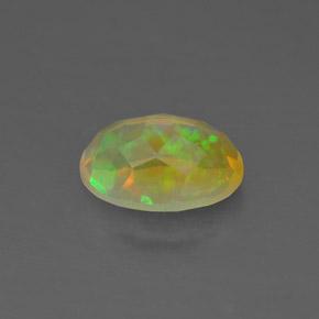 0,82 ctw natürlicher mehrfarbiger Opal, Transparent, Transparent / Lichtdurchlässig