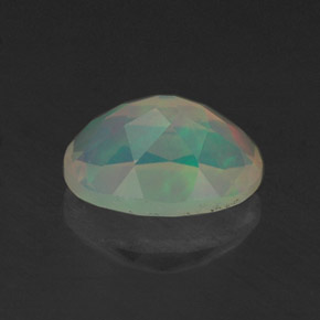 0,76 ctw natürlicher mehrfarbiger Opal, Transparent, Transparent / Lichtdurchlässig
