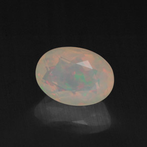 0,87 ctw natürlicher mehrfarbiger Opal, Transparent, Transparent / Lichtdurchlässig