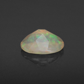 0,74 ctw natürlicher mehrfarbiger Opal, Transparent, Transparent / Lichtdurchlässig