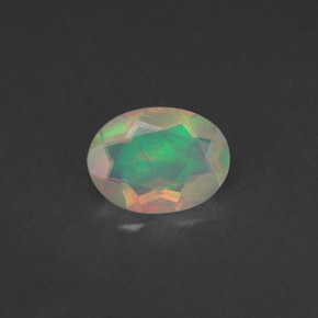 0,65 ctw natürlicher mehrfarbiger Opal, Transparent, Transparent / Lichtdurchlässig