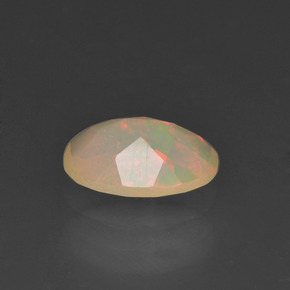 0,78 ctw natürlicher mehrfarbiger Opal, Oval Schliff, Lichtdurchlässig