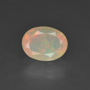 0,63 ctw natürlicher mehrfarbiger Opal, Oval Schliff, Lichtdurchlässig