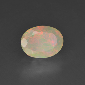 0,63 ctw natürlicher mehrfarbiger Opal, Oval Schliff, Lichtdurchlässig