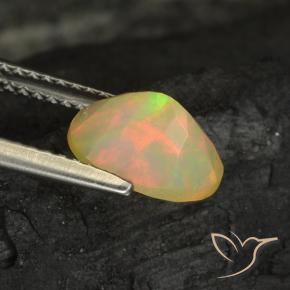 9,17 ctw natürlicher Mehrfarbig Opal, Oval, Lichtdurchlässig