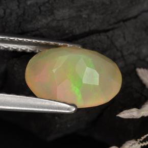 1,04 ctw natürlicher mehrfarbiger Opal, Oval Schliff, Lichtdurchlässig