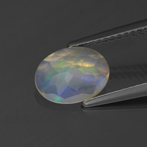 0,83 ctw natürlicher mehrfarbiger Opal, Oval Schliff, Transparent