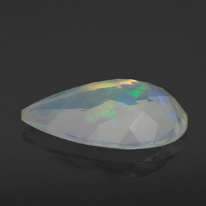 2,12 ctw natürlicher mehrfarbiger Opal, Birnenform, Transparent