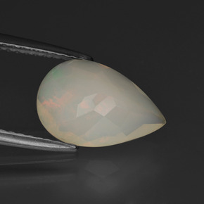 1,65 ctw natürlicher mehrfarbiger Opal, Birnenform, Transparent