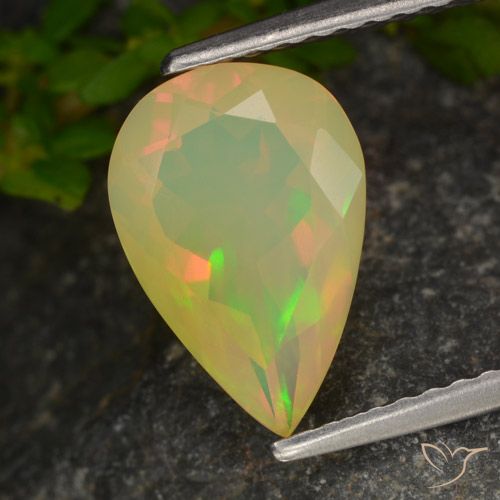1.33ct Natürlicher Mehrfarbig Opal, Birnenform, Transparent