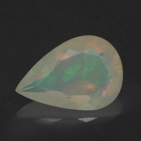 1,45 ctw natürlicher mehrfarbiger Opal, Birnenform, Lichtdurchlässig