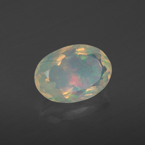 1,92 ctw natürlicher mehrfarbiger Opal, Oval Schliff, Transparent