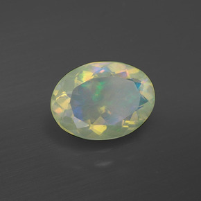 1,48 ctw natürlicher mehrfarbiger Opal, Oval Schliff, Transparent