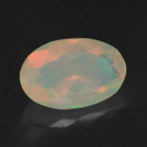 1,72 ctw natürlicher mehrfarbiger Opal, Oval Schliff, Transparent