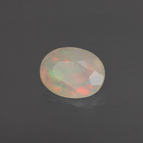 0,63 ctw natürlicher mehrfarbiger Opal, Transparent, Transparent / Lichtdurchlässig
