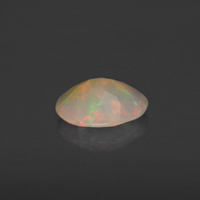 0,63 ctw natürlicher mehrfarbiger Opal, Transparent, Transparent / Lichtdurchlässig