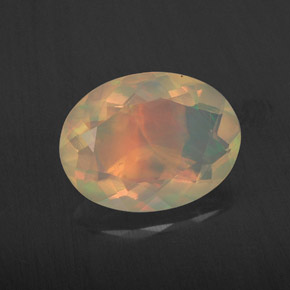 1,65 ctw natürlicher mehrfarbiger Opal, Oval Schliff, Transparent