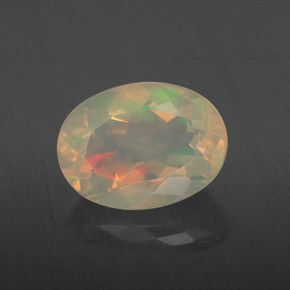 1,88 ctw natürlicher mehrfarbiger Opal, Oval Schliff, Transparent