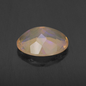 1,88 ctw natürlicher mehrfarbiger Opal, Oval Schliff, Transparent