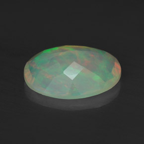 1,07 ctw natürlicher mehrfarbiger Opal, Transparent, Transparent / Lichtdurchlässig