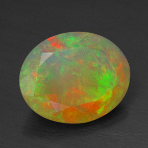 2,00 ctw natürlicher mehrfarbiger Opal, Oval Schliff, Transparent