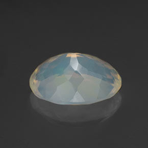 2,58 ctw natürlicher mehrfarbiger Opal, Oval Schliff, Transparent