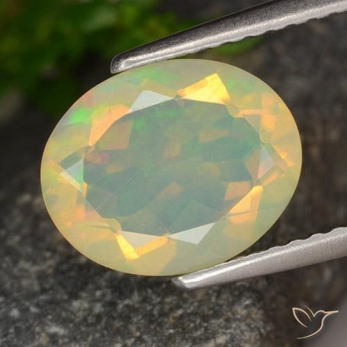 1.42ct Natürlicher Mehrfarbig Opal, Oval, Transparent