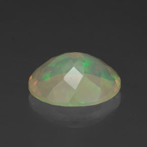 1,37 ctw natürlicher mehrfarbiger Opal, Oval Schliff, Transparent