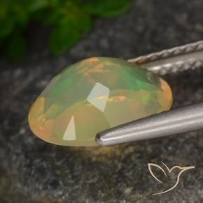 9,17 ctw natürlicher Mehrfarbig Opal, Oval, Transparent