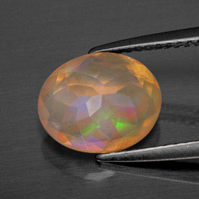 1,64 ctw natürlicher mehrfarbiger Opal, Oval Schliff, Transparent