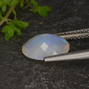 1,35 ctw natürlicher mehrfarbiger Opal, Oval Schliff, Lichtdurchlässig