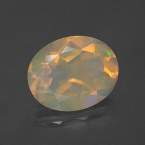 1,63 ctw natürlicher mehrfarbiger Opal, Oval Schliff, Transparent