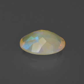 1,31 ctw natürlicher mehrfarbiger Opal, Oval Schliff, Transparent
