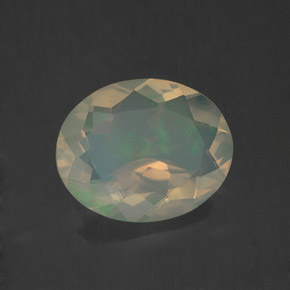1,19 ctw natürlicher mehrfarbiger Opal, Oval Schliff, Transparent