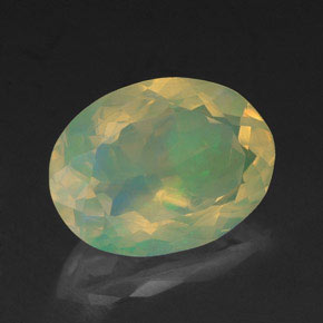 1,67 ctw natürlicher mehrfarbiger Opal, Oval Schliff, Transparent