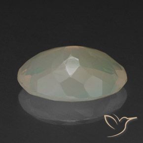 9,17 ctw natürlicher Mehrfarbig Opal, Oval, Transparent