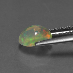 1,11 ctw natürlicher mehrfarbiger Opal, Oval Schliff, Transparent
