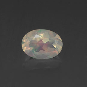 0,62 ctw natürlicher mehrfarbiger Opal, Oval Schliff, Transparent