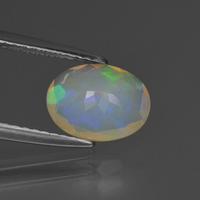1,02 ctw natürlicher mehrfarbiger Opal, Oval Schliff, Transparent