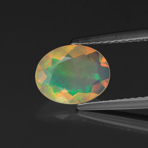 0,90 ctw natürlicher mehrfarbiger Opal, Oval Schliff, Transparent