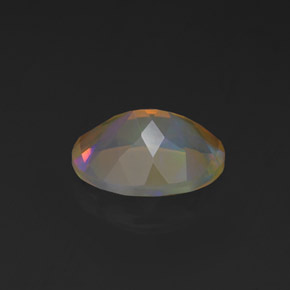 1,14 ctw natürlicher mehrfarbiger Opal, Oval Schliff, Transparent