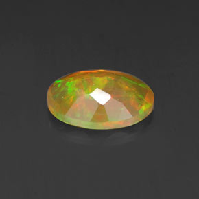 0,69 ctw natürlicher mehrfarbiger Opal, Oval Schliff, Transparent