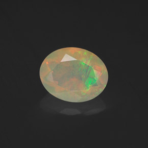 1,23 ctw natürlicher mehrfarbiger Opal, Oval Schliff, Transparent