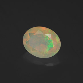 1,23 ctw natürlicher mehrfarbiger Opal, Oval Schliff, Transparent