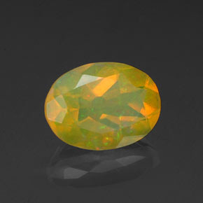 0,98 ctw natürlicher mehrfarbiger Opal, Oval Schliff, Transparent