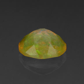0,98 ctw natürlicher mehrfarbiger Opal, Oval Schliff, Transparent